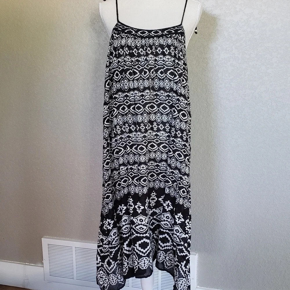 Ellis & Dewey white label dress linen
